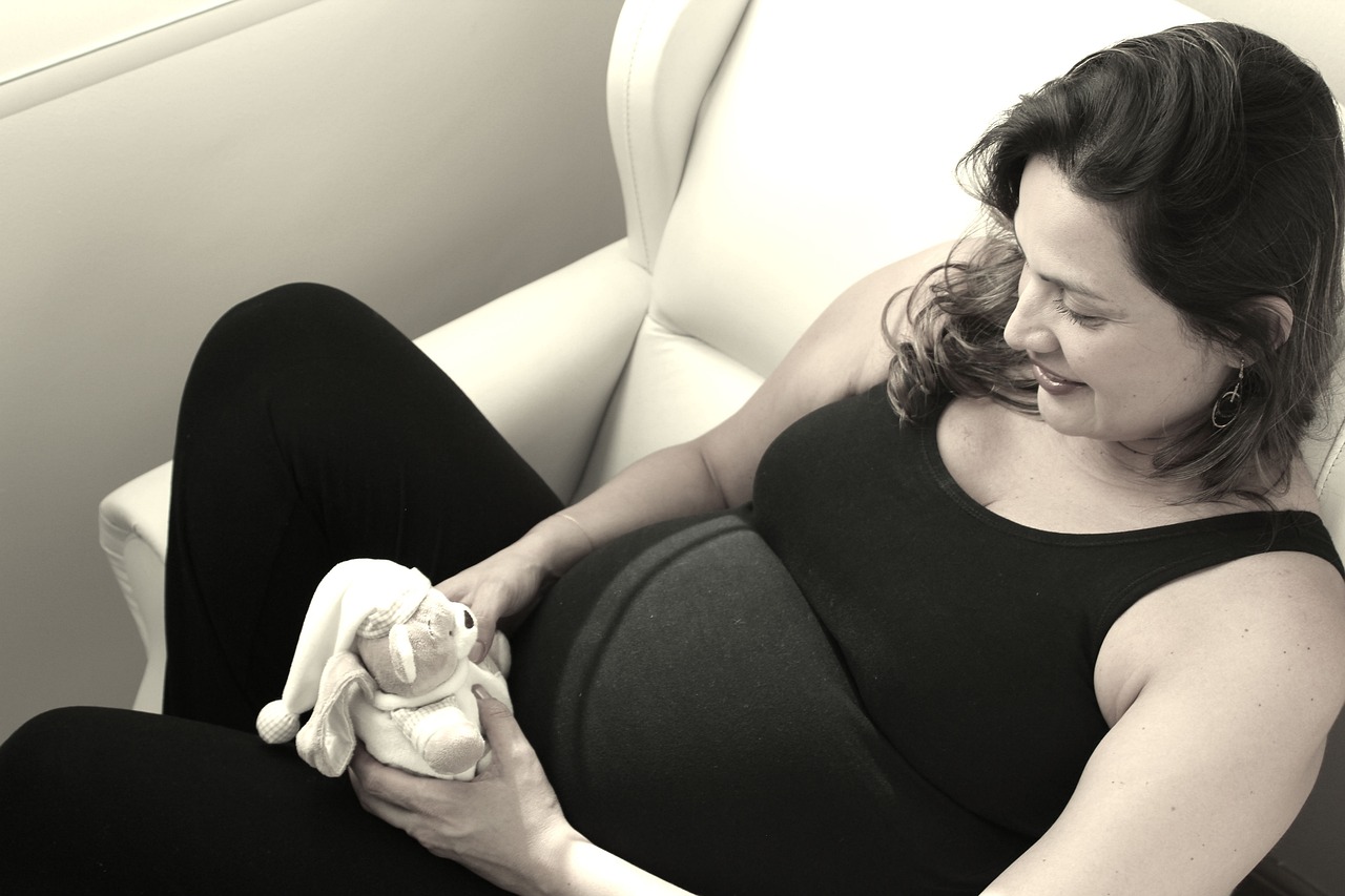 妊婦がレチノールを使用しても安全なのか？