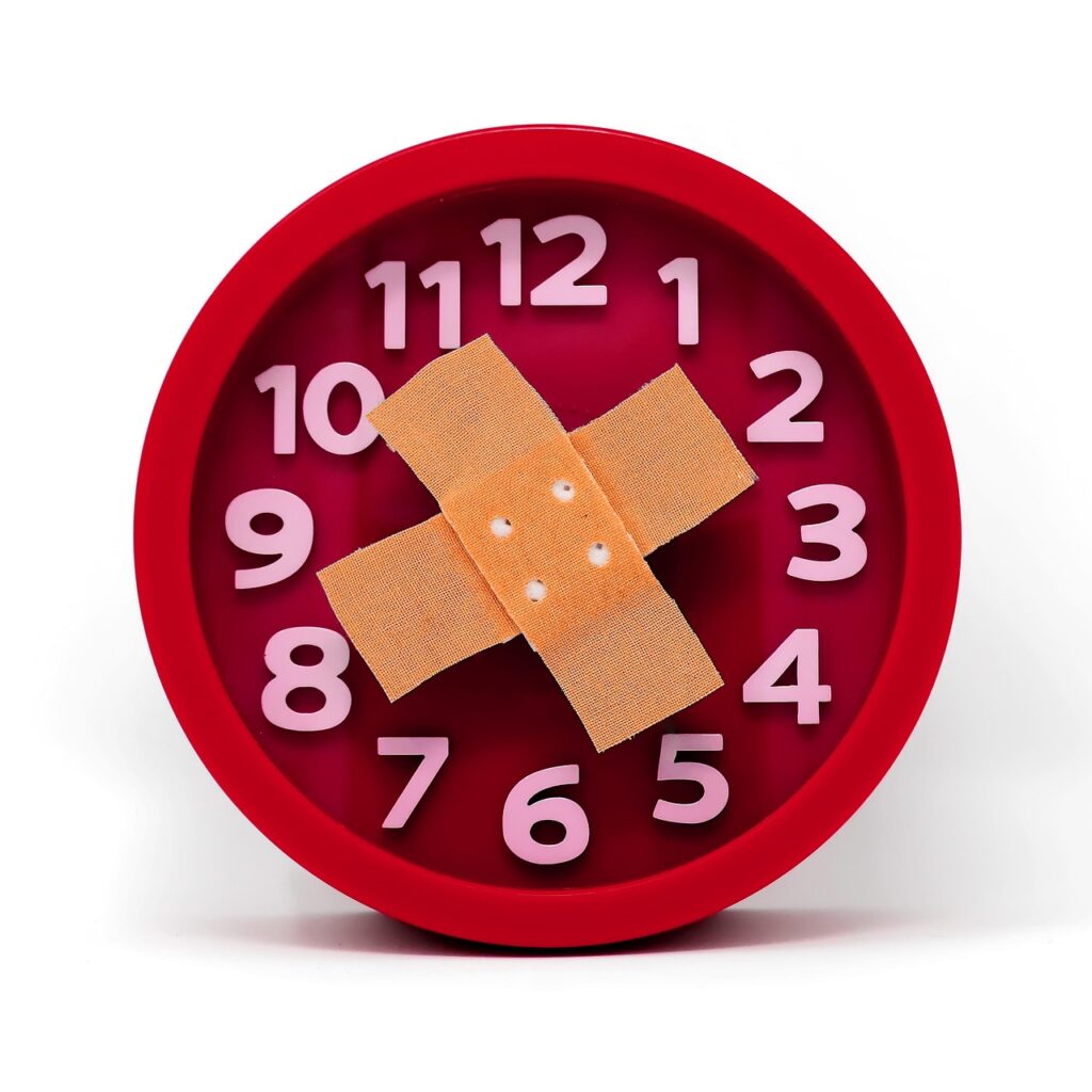 目元の小ジワを改善するための即効テクニックは？