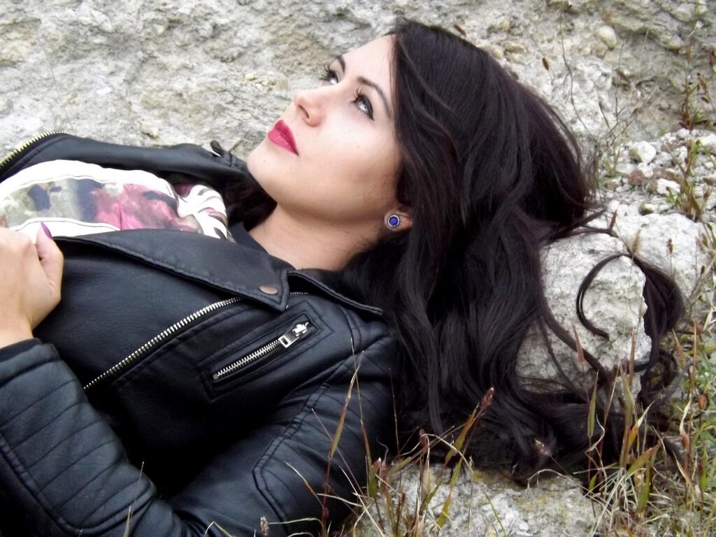 シミやシワに悩む方に美容皮膚科が推奨する治療法は？